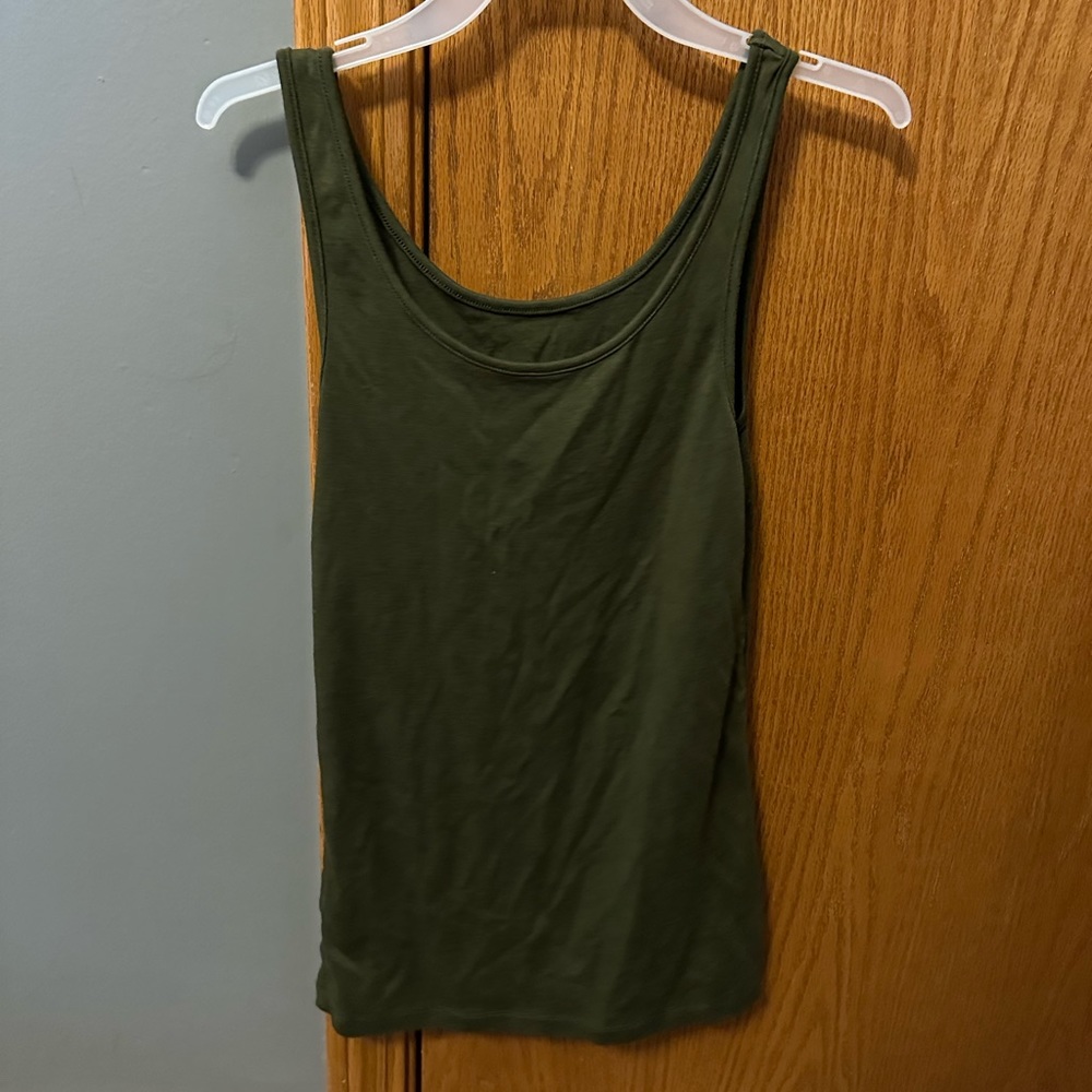 Women’s tank top